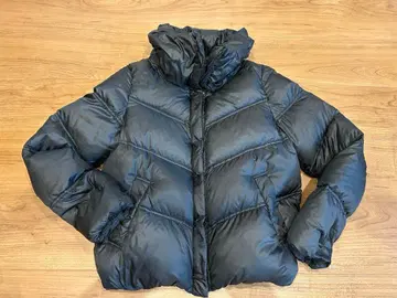 새상품급 UNTITlED 언타이틀 얇은 소재 다운 코트 숏 기장 경량