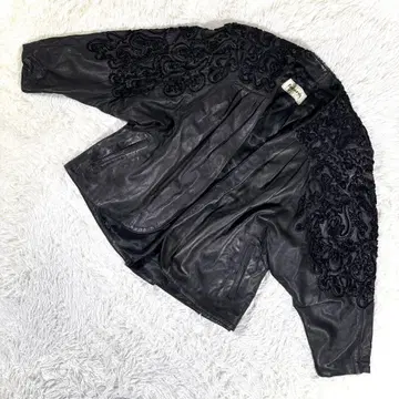 포칼디 [ M 상당 ] 가죽 자켓 자수 디자인 이탈리아제