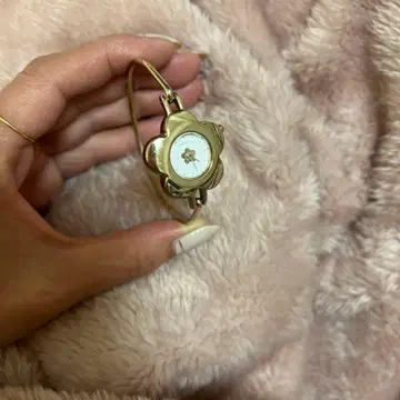 20년산 마리크와 손목시계 골드