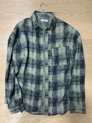 WEGO 체크 무늬 셔츠 M 사이즈 올리브 그린/네이비