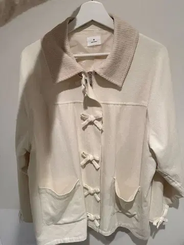 meeey jenny 노카라 자켓 크림색