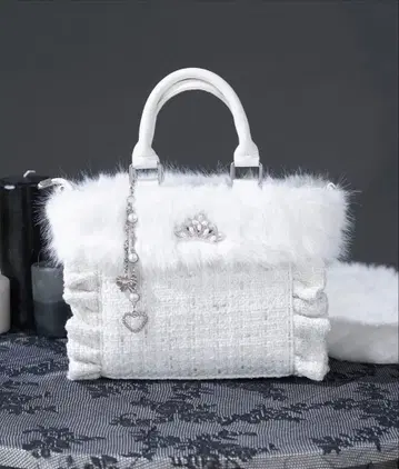 퍼 트위드 공주 이타백 Pal 화이트