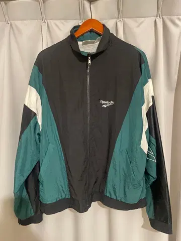 Reebok 나일론 자켓 블랙/그린/화이트