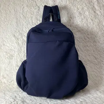 새상품급 emmi 에미 분또 개더 바디 백팩 백팩 로고 자수