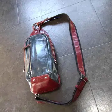 [ Kieferneu 올 가죽 ] 바디백 보르도 & 네이비 천연 가죽