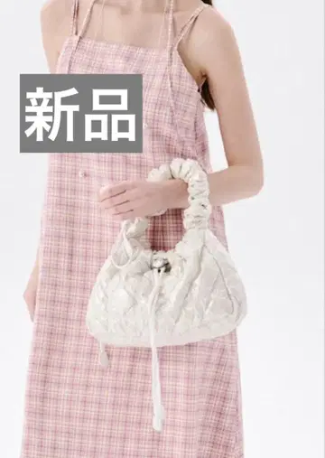 CARLYN 핸드백 화이트 새상품