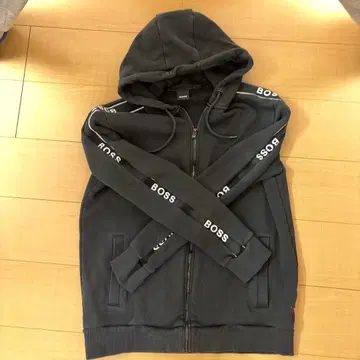 BOSS 풀 집업 블랙 후드티