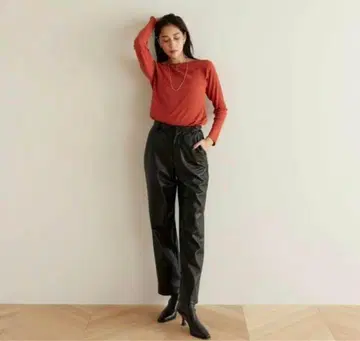 새상품 SeaRoomlynn 탄파 가죽 스트레이트 팬츠 블랙 M