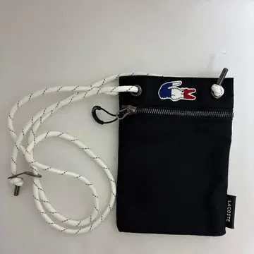 LACOSTE 블랙 숄더백