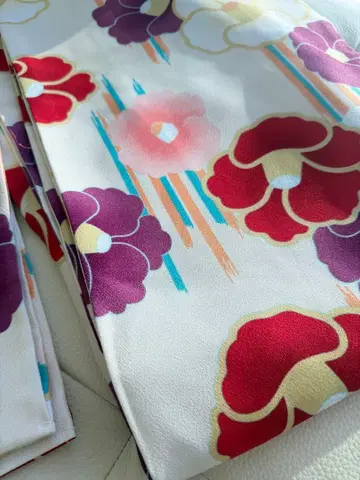 [후리후] 꽃무늬 기모노