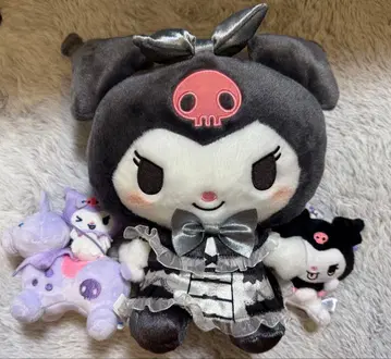 쿠로미 봉제 인형