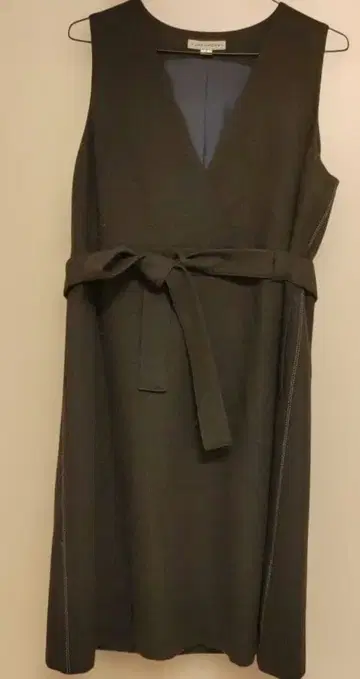 휴먼 우먼 2 사이즈 벨트 부착 카슈쿨 원피스 (오버롤 스커트)