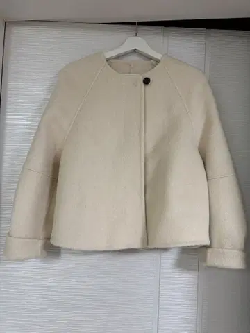 [ 미사용 ] 한국 INDIBRAND 울 하프 코트 아이보리