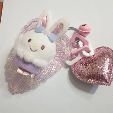토끼 캐릭터가 달린 키링
