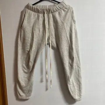 mnml 그레이 스웨트 팬츠 속기모