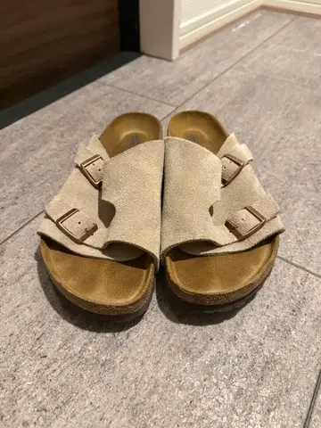 새상품급 Birkenstock Zurich TAUPE/샌들