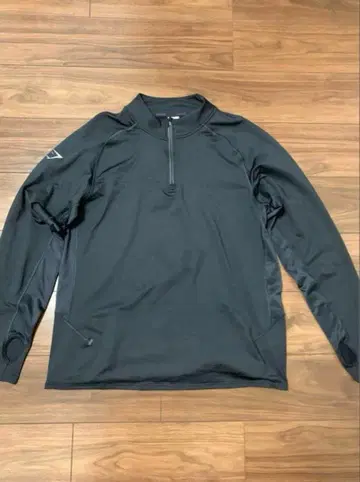 GYMSHARK 블랙 긴팔 티셔츠 XXL