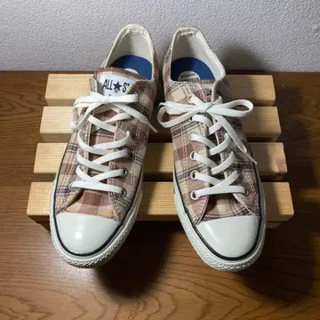 컨버스 올스타 체크 무늬 스니커즈