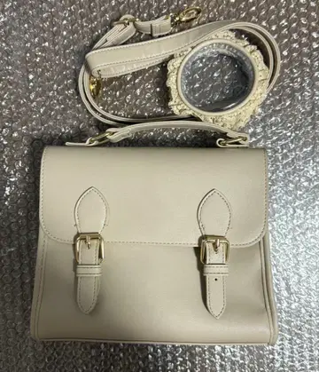 WEGO 새첼 이타 숄더 이타백 베이지