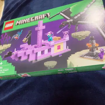 새상품 LEGO Minecraft 엔더 드래곤과 배