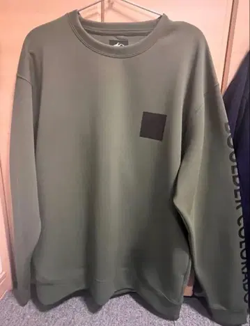 [ 미사용 새상품 ] CAMP7 트레이닝복