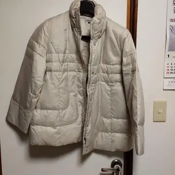 GRACIOUS 베이지 다운 자켓 L 사이즈
