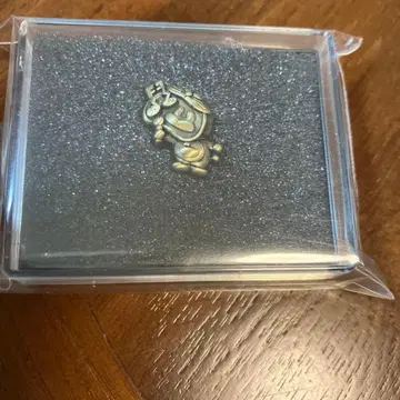 코로코로 코믹 40주년 기념 핀 배지