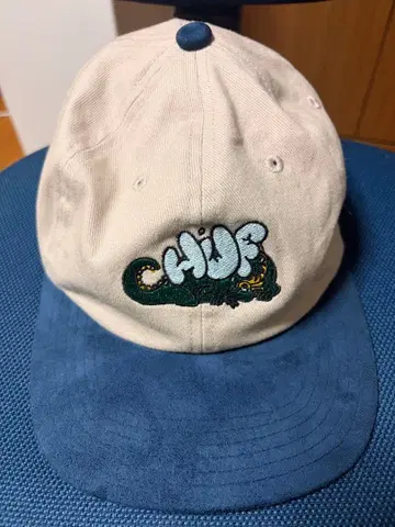 HUF 캡 베이지 네이비