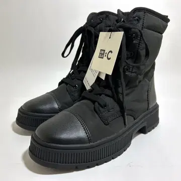미사용 새상품 UNIQLO:C 완판템 패디드 레이스업 부츠 블랙 24