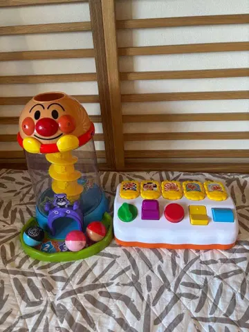 호빵맨 쿠루코로 타워 박스 포함 히라이테 피콘 세트