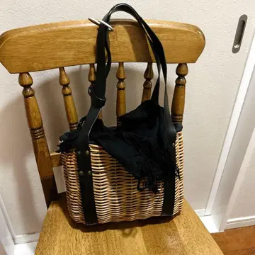 [ USED ] 에바고스 카고백 숄더 오일드 가죽 홍등