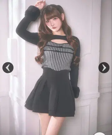 미셸 마카롱 슬림 레그 스커트 블랙 미니 M