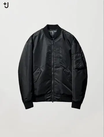 UNIQLO +J 하이브리드 다운 오버 사이즈 MA-1 블랙 XL