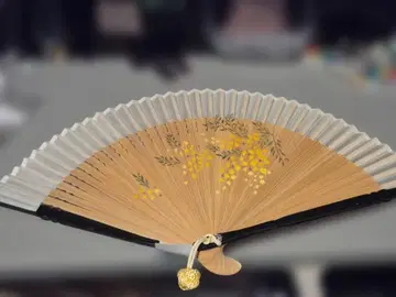 미모사 꽃무늬 대나무 부채