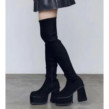 새상품급 EMODA 스퀘어 핏 롱 부츠 M 사이즈