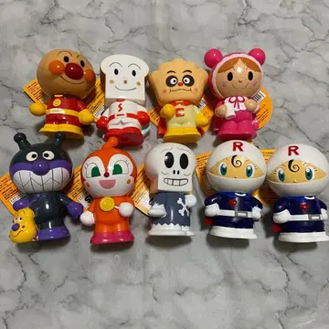 호빵맨 대집합 따끈따끈 피프 9체 세트