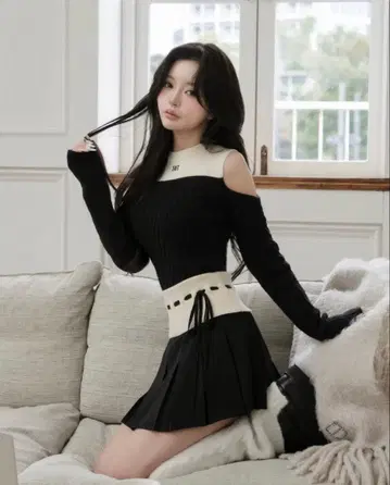 Darich 숄더 오픈 니트 셋업 블랙 FREE