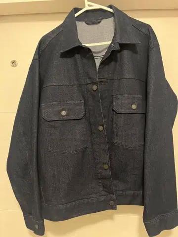 연말연시 세일 데님 자켓 XL 사이즈 유니클로