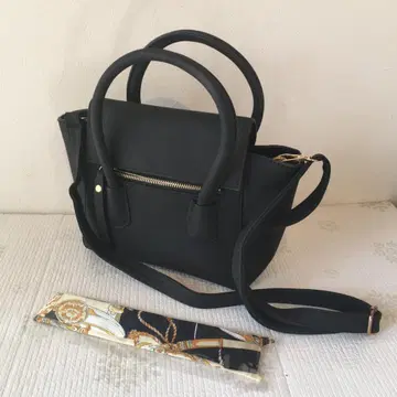 새상품 미사용 블랙 숄더백 핸드백 합성 피혁 블랙