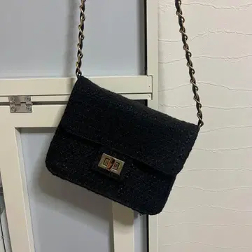 Ray BEAMS 블랙 숄더백