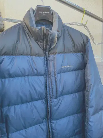 새상품급 Eddie Bauer 다운 자켓 L 사이즈 네이비/블랙