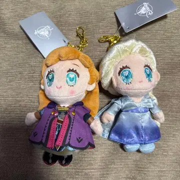 디즈니 스토어 봉제 인형 키링 플러시 키체인 두 개 안나