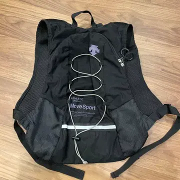 새상품급 DESCENTE MoveSport 블랙 러닝용 백팩