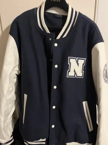 NMIXX 바시티 자켓 XL