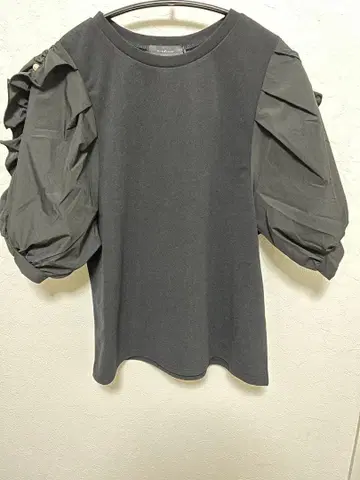 [ 미사용 새상품 ] INTERPLANET 반팔 풀오버