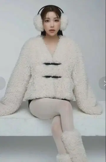 에이미 인스톨 프렌치 푸들 퍼 리본 자켓