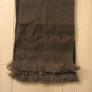 연말 가격 인하! 아르마니 머플러