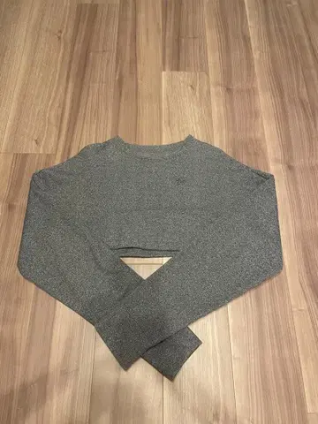 MELT THE LADY 크롭 맨투맨 / 글리터 상의