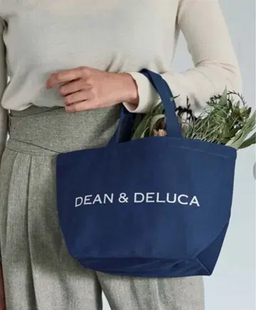 새상품 DEAN & DELUCA 차리티 토트 2025 라피스 블루 S