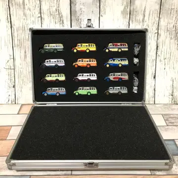 버스 미니카 12대 세트 알루미늄 케이스 포함